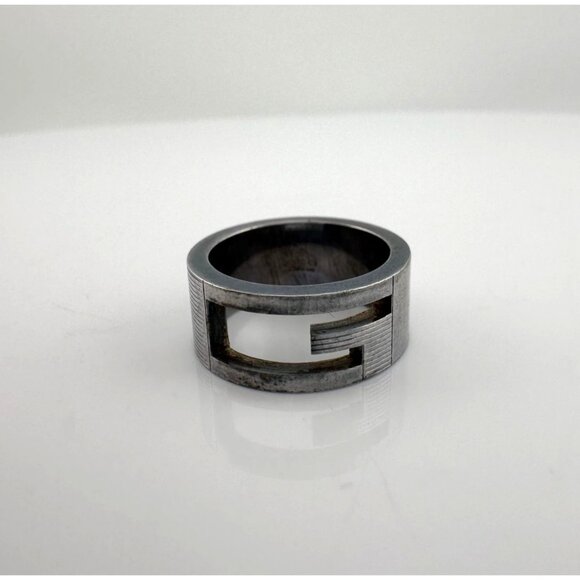 Gucci Abstract G Ring with GG Dust bag and Gucci Box - Size 4.25 - Picture 4 of 13